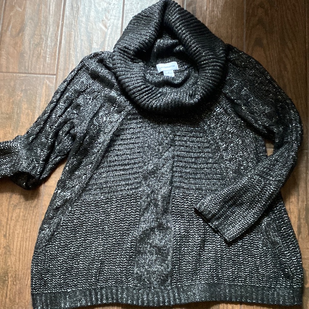 Liz Claiborne bell shaped sweater M